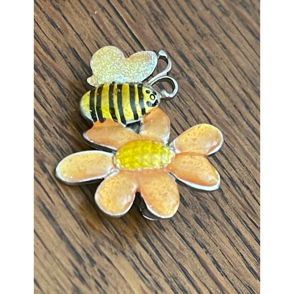 Vintage AJMC Enamel Happy Bumble Bee Insect Floral Orange Flower Pin Brooch 1980
